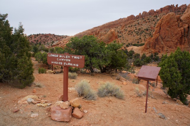 Lower Muley Twist Canyon Trailhead on the Burr Trail, Capitol Reef National Park